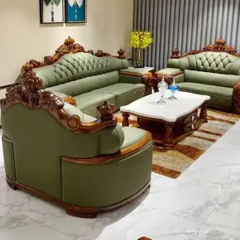 Set sofa klasik mewah dari kulit dan kayu di ukir untuk ruang tamu